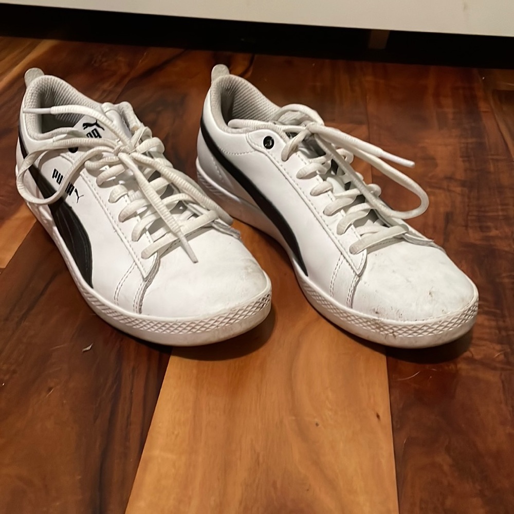 Puma Sneakers